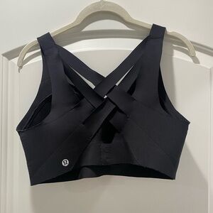 Lululemon Black Sports Bra 34DD